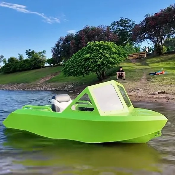 High-Performance Jet Ski Boat, Perfect for Watersports Enthusiasts and Weekend Adventures