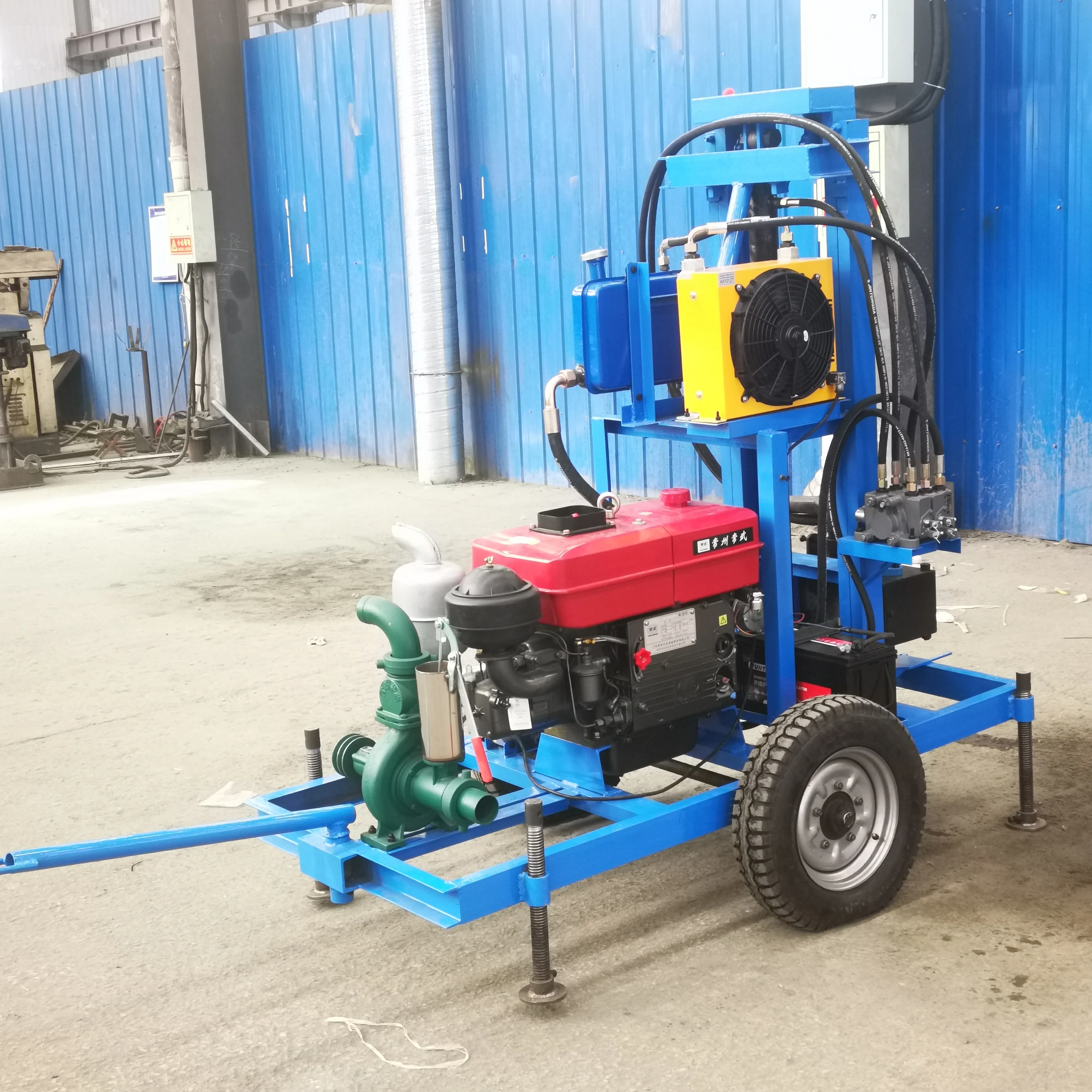 Hot sell Low price Portable Diesel Hydraulic water well drilling rig made in China