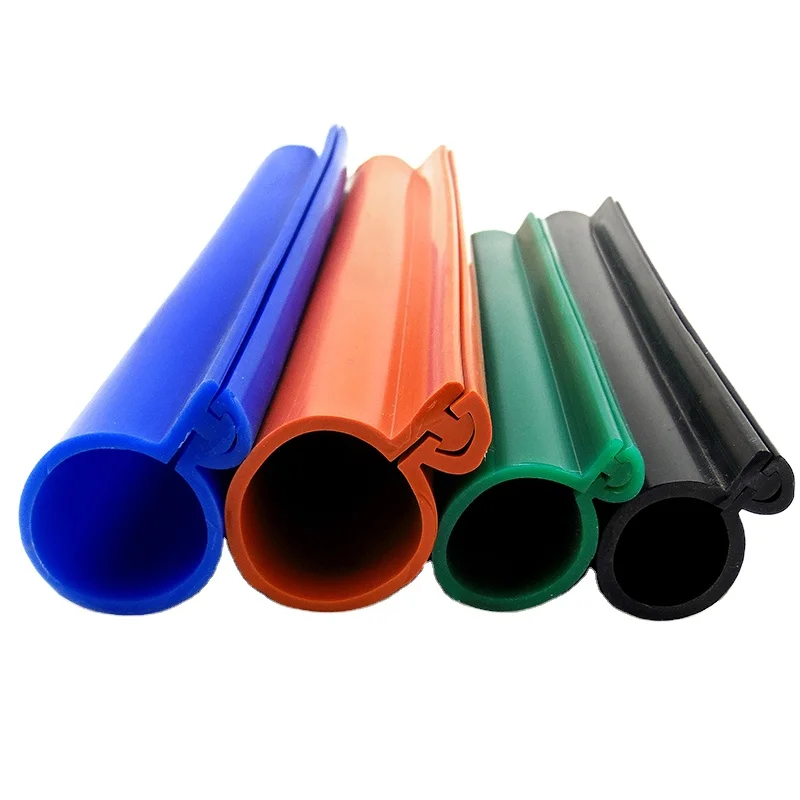 Silicone rubber protective sleeve for overhead line cable