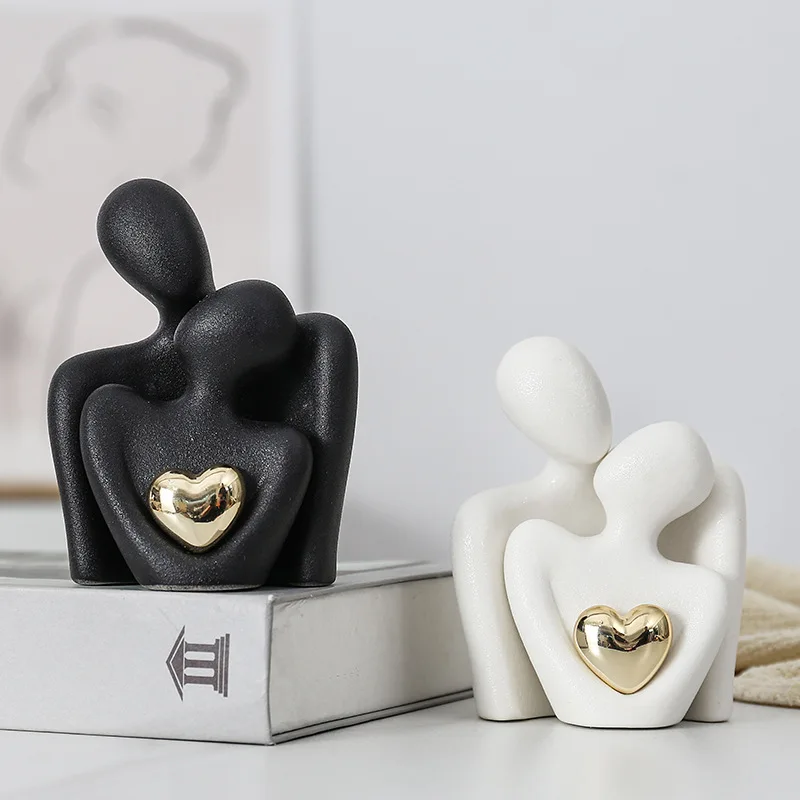 Gold Heart Figurines Abstract Sculpture Couple Hug Statue Ceramic Abstract Couple Figurine for Wedding Valentine Anniversary