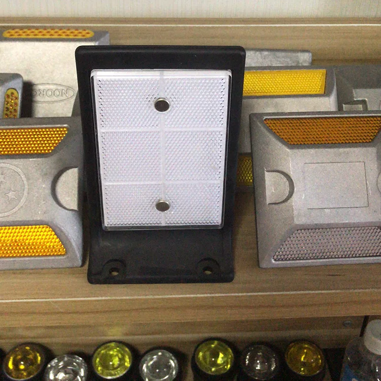 High quality good visibility Roadway Markers Traffic Safety Road Side Reflective Delineator for road warning