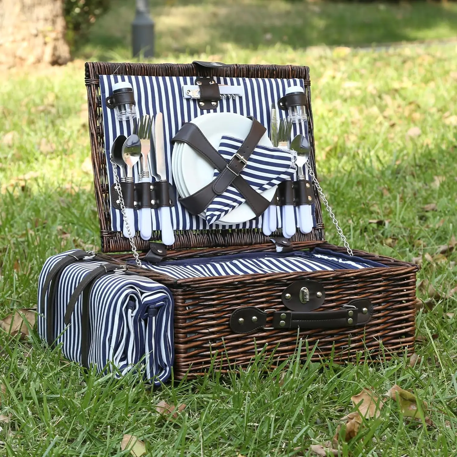 JY Rattan Willow Natural Hand Basket Outdoor Camping Basket Custom Wicker Picnic Hamper For 4 Picnic Wine Rack