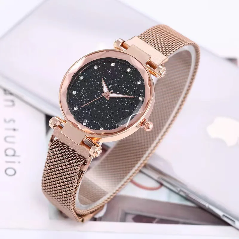 Yiwu DAICY jewelry Latest Arrivals Factory direct sale womens crown suit custom Bling iced out ladies wrist watch