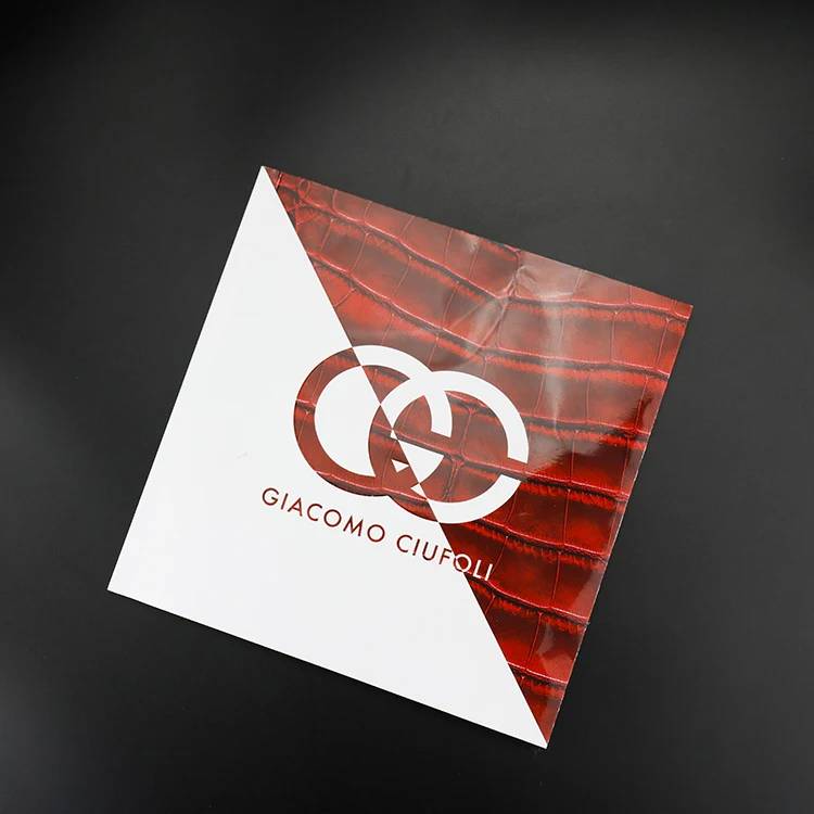
custom UV embossing foil stamping finishing magazine booklet catalogue brochure printing 