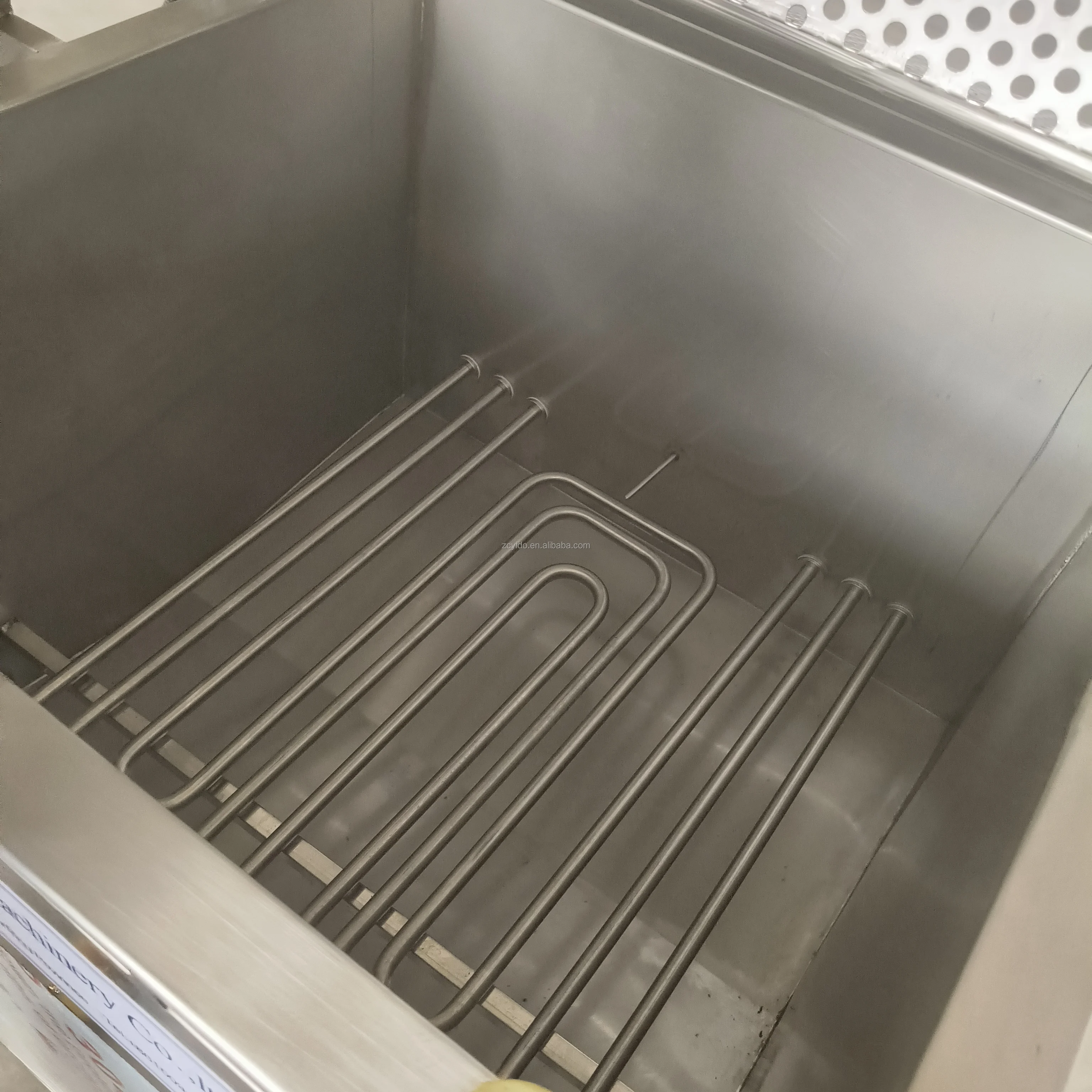 Electric Heating Nut Snacks Frying Processing Equipment Automatic Stirring Fryer French Fries Potato Chips Frying Machine