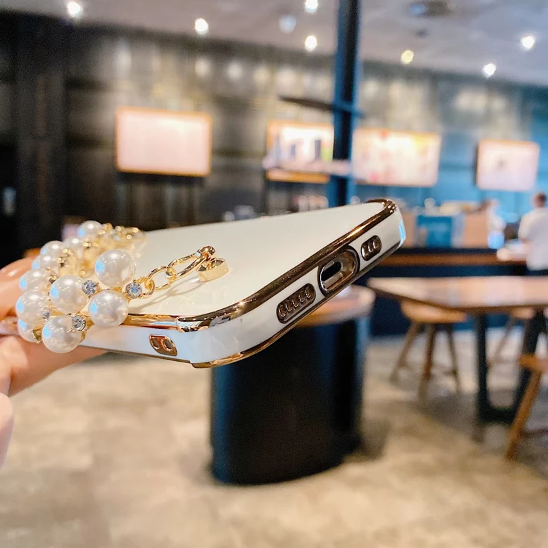 Amazon new aesthetic girl bling glitter pear phone case with chain for iPhone 12 pro max