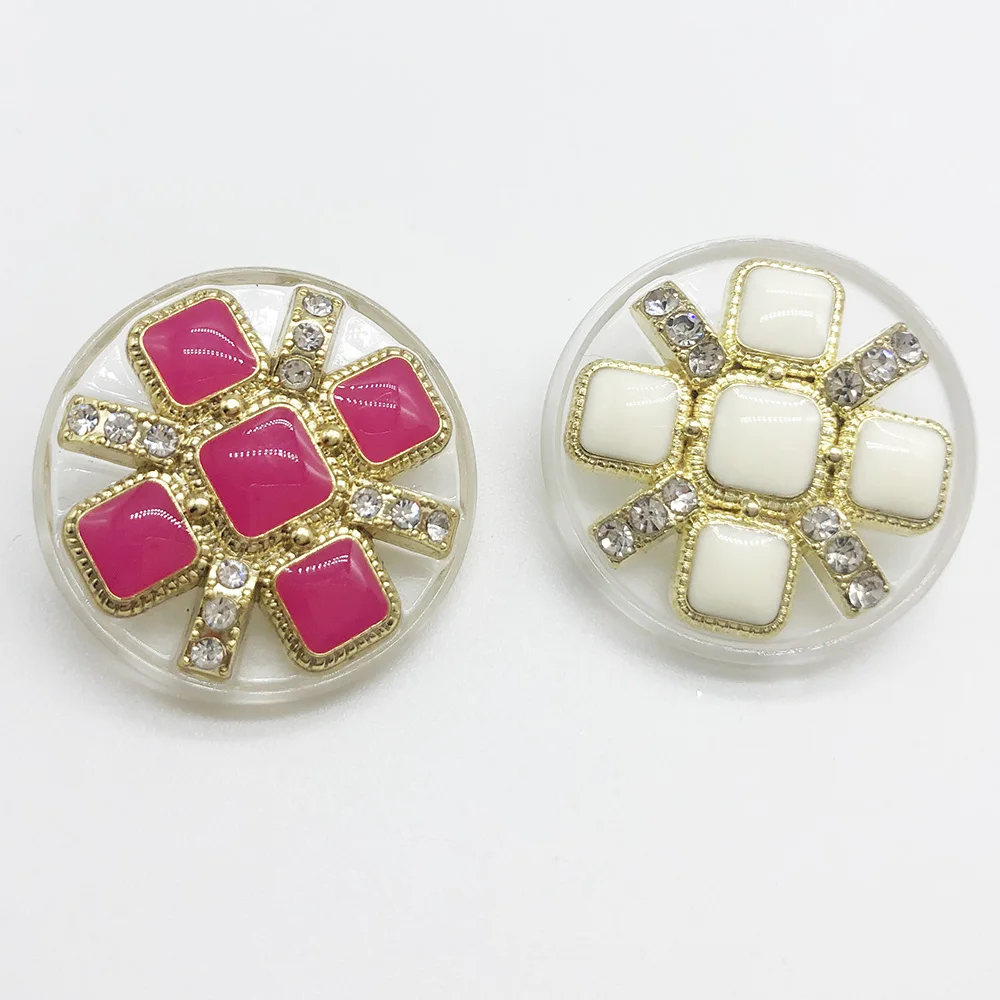 China manufacturer metal diamond garment pearl metal shank rhinestone button crystal button With Lowest Price