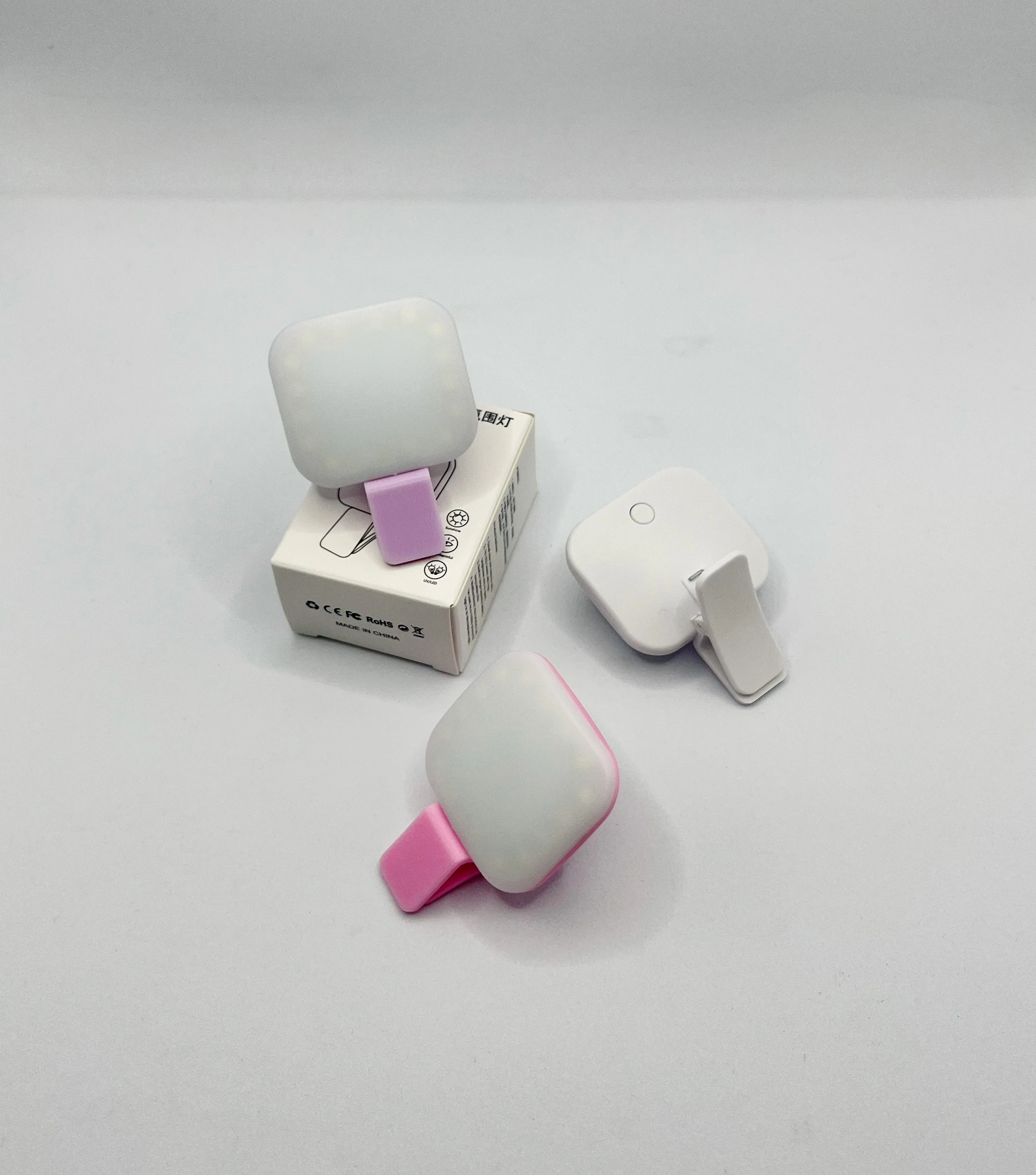 Gadgets 2024 Rechargeable LED Camera Selfie Ring light Flash Mobile Cell Phone Selfie Fill LED Light for phone