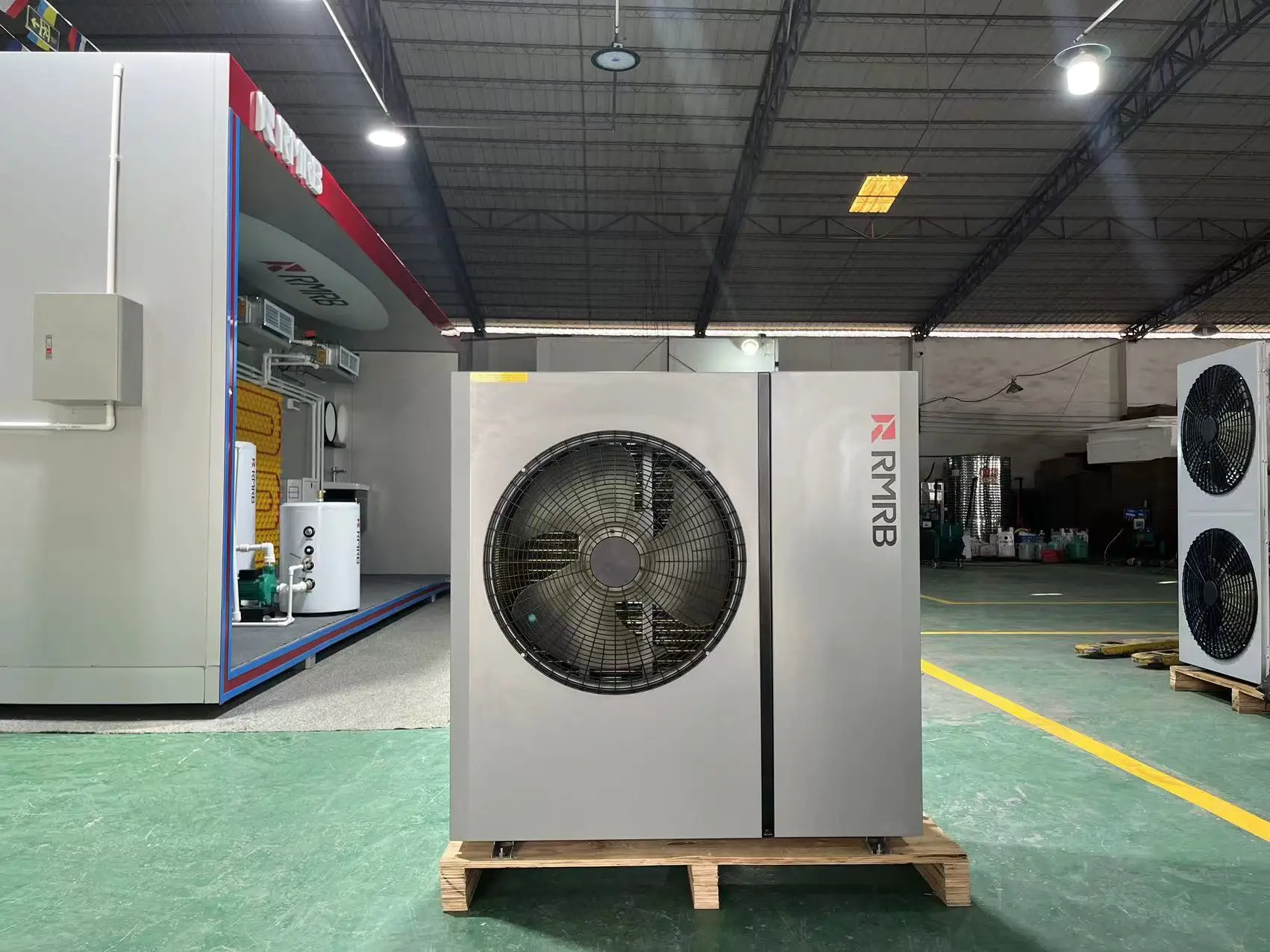 Chinese manufacturer  Dc Inverter Air To Water Heat Pump   Air Source Heat Pump R32 A+++  Air Source Heat Pump Water Heater