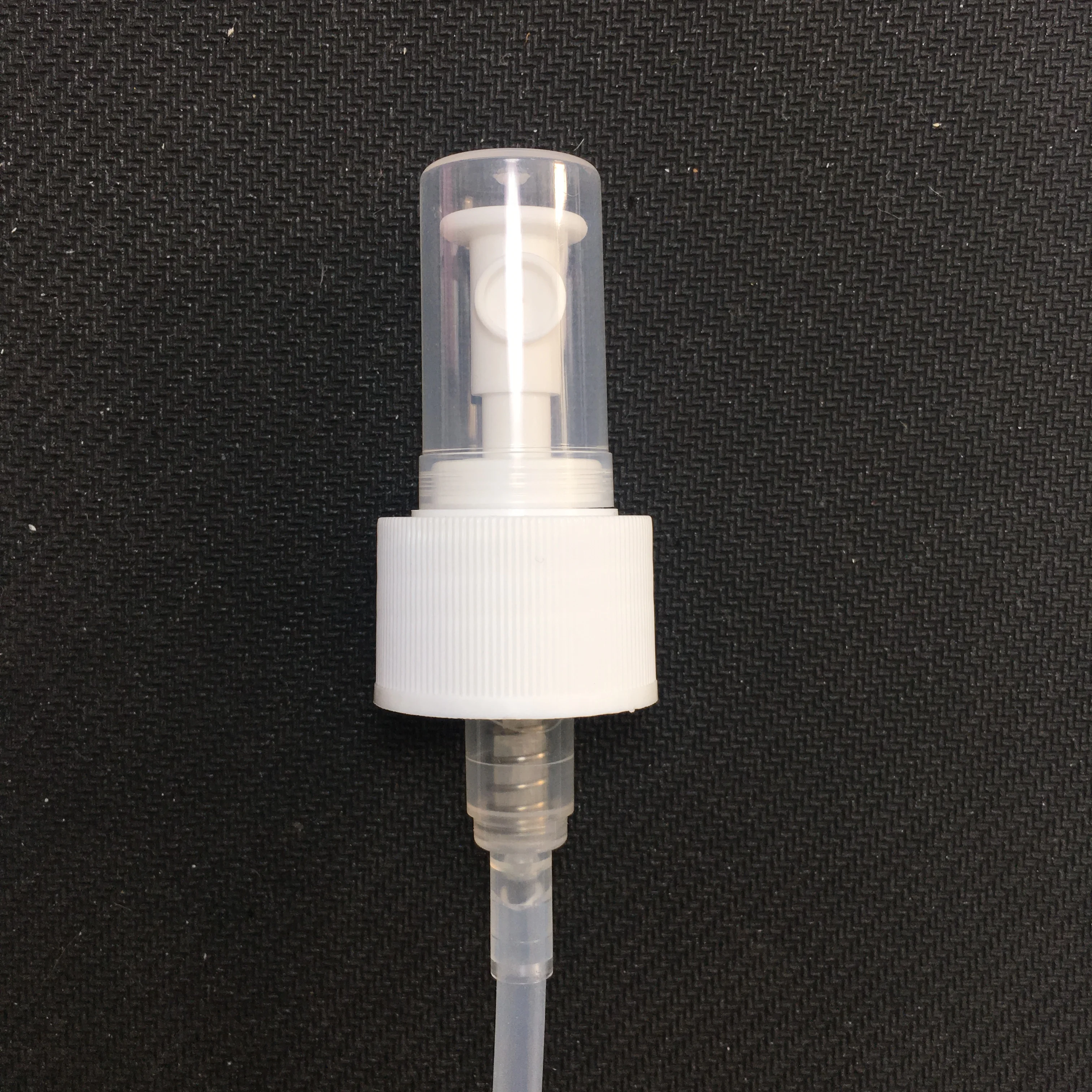 28/410  white plastic spray for cosmetic bottles