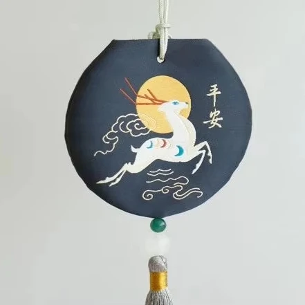 Hot Sales Recyclable Small Empty Pouch Flower Embroidery  Sachet Tassel Pendant Jewelry Storage Home Car Hanging Decor