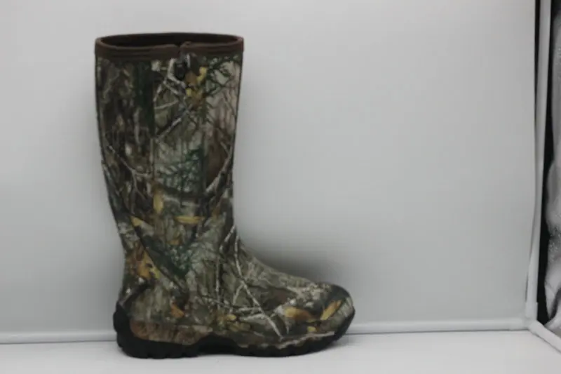 WATERPROOF CAMOUFLAGE SNOW SHOES MEN NEOPRENE RUBBER HIGH QUALITY  HUNTING BOOTS HIKING OUTDOOR SHOES