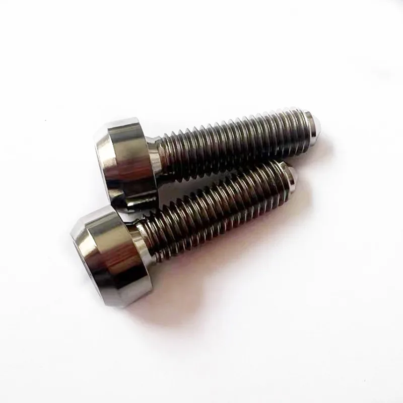 Титановые болты с разрезным ободом M7X24 для колес BBS