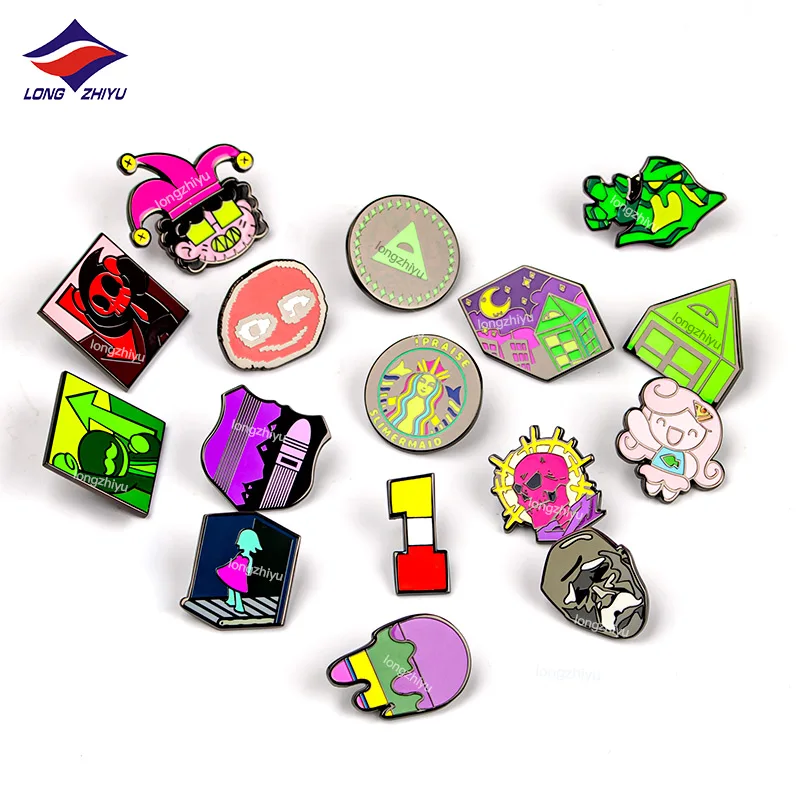 
Longzhiyu Vampire Shaped with Your Own Design Enamel Pin Badges Cool Clothing Decorations 