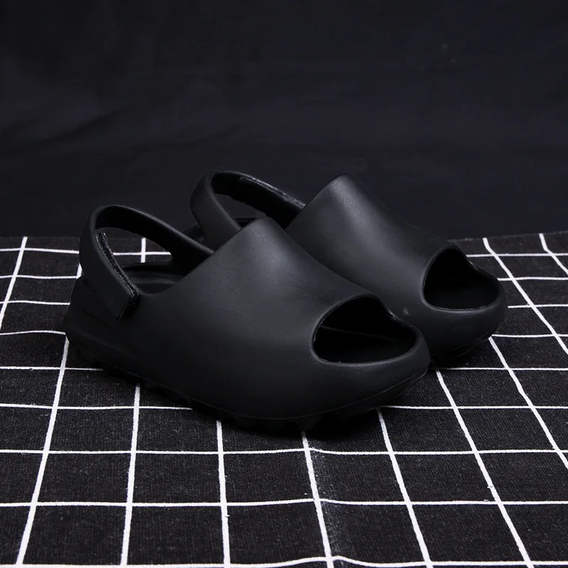 
Yeezy Slides For Kids Girls Summer Shoes Boys Soft-soled Baby Parent-child Beach Slides Kids Yeezy Slipper 