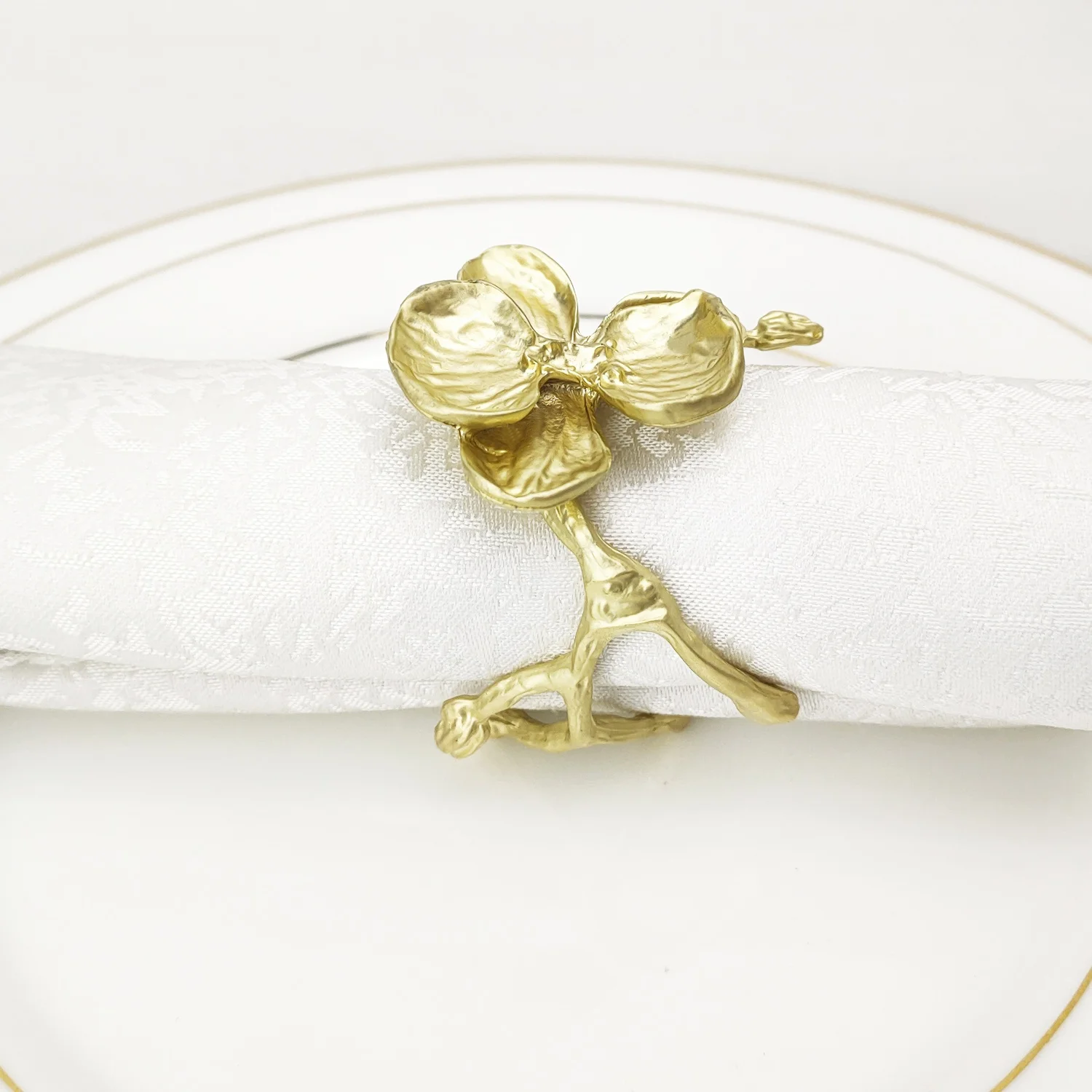 Металлические кольца для салфеток в форме цветка листьев винограда