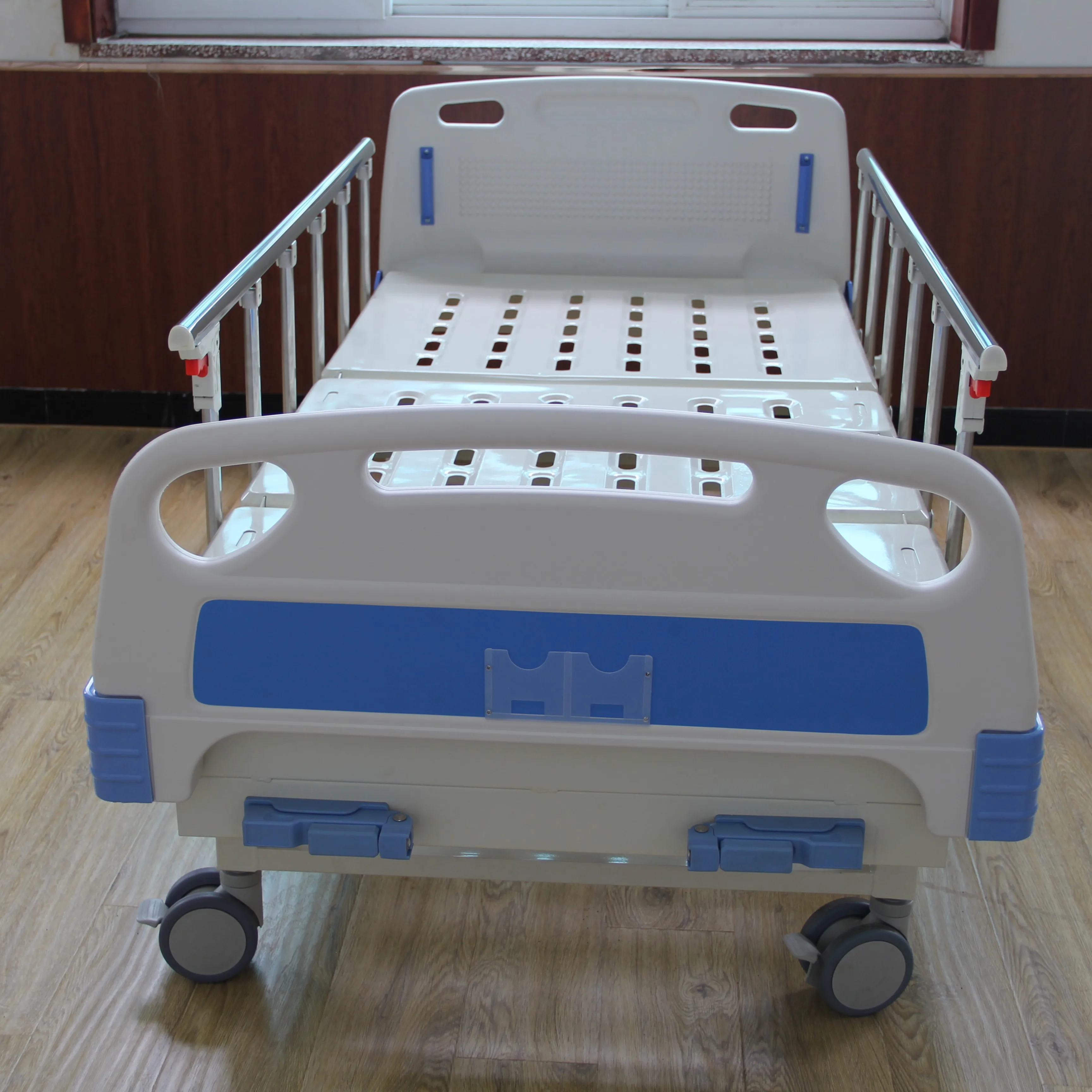 Manual hospital bed nursing bed with dirp stand