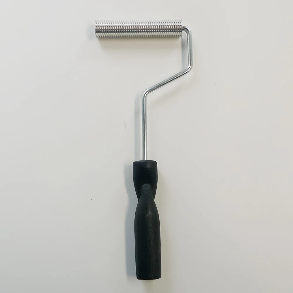 Master D55002 Lightweight and Strong Aluminum Laminating Fiberglass Tools Bubble Paddle Roller