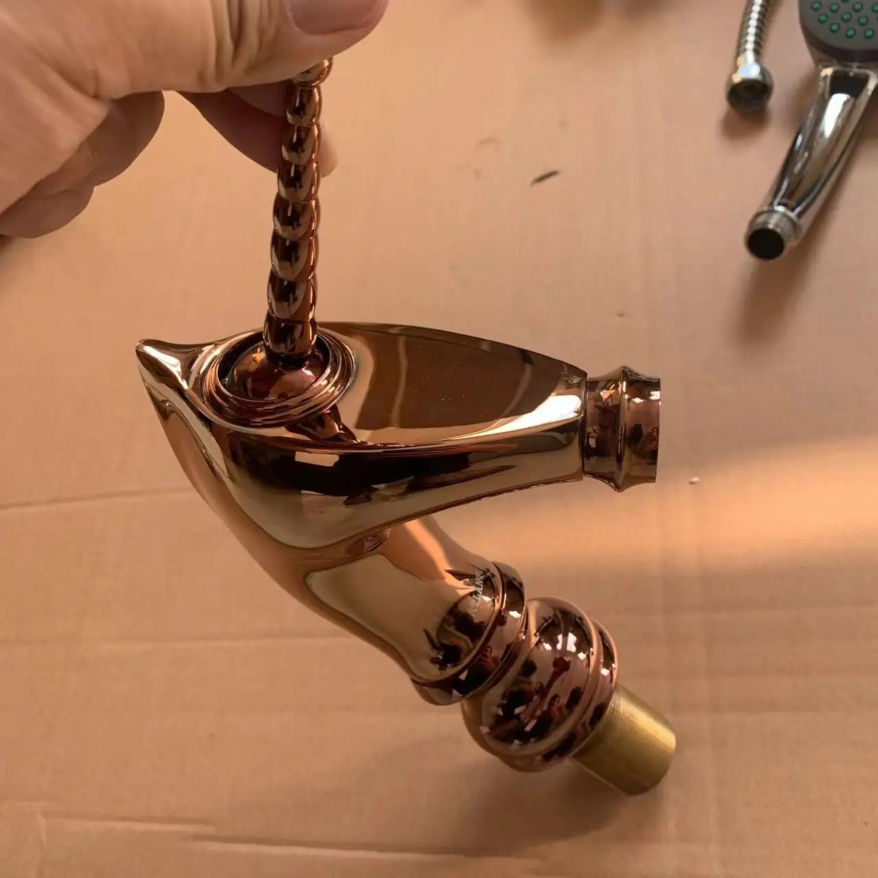 luxury antique art basin tap /faucet with unicorn style for cold and hot water