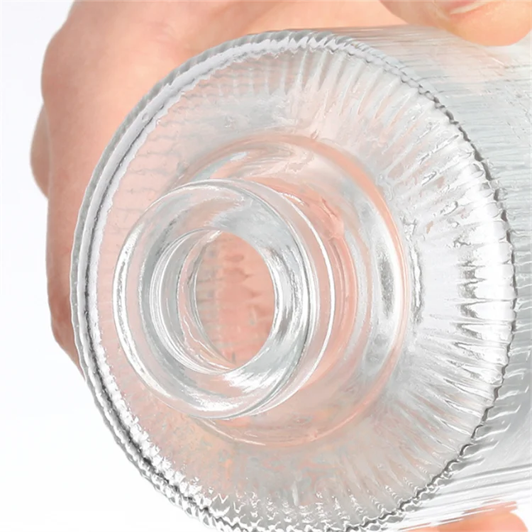 750ml Crystal White Spirits Brandy Whiskey Glass Bottle Clear Flint Empty Glass Bottle For Sale