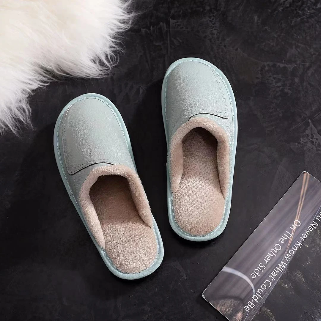 Wholesale winter fashion fluffy women home 2021 leather bedroom house warm slippers plush custom