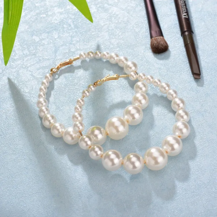  2021 New Design Wholesale Big Ring Geometric Earrings Faux Pearl Hoop