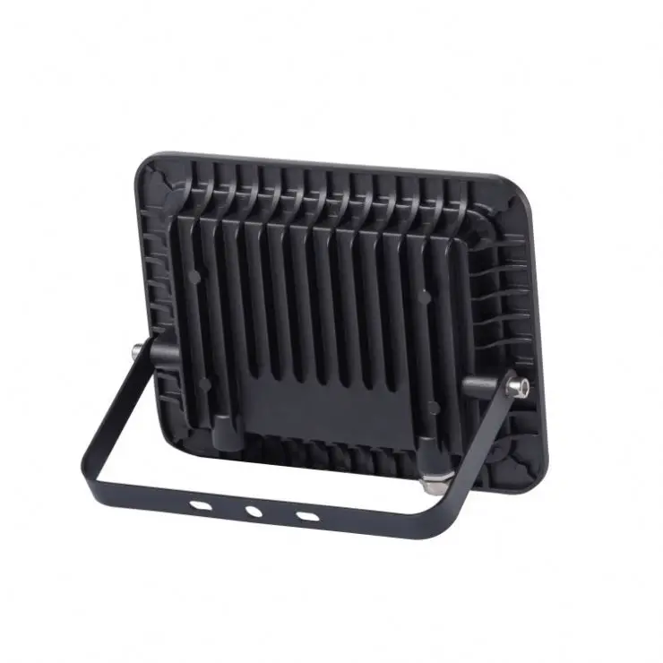 Ip65 45W High Mast Waterproof Round Shape Ultrathin Indoor Commercial Tree 120V Rgbw 150W Cheap Blue Led Flood Light