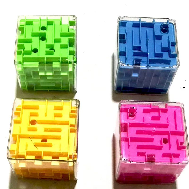 Educational toy Labyrinth Rolling Ball Transparent maze cube for children 2022