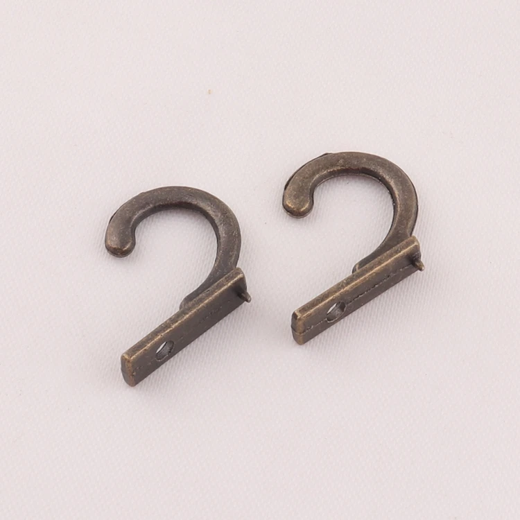 factory wholesale small antique brass color wall mounted metal coat hanger hook