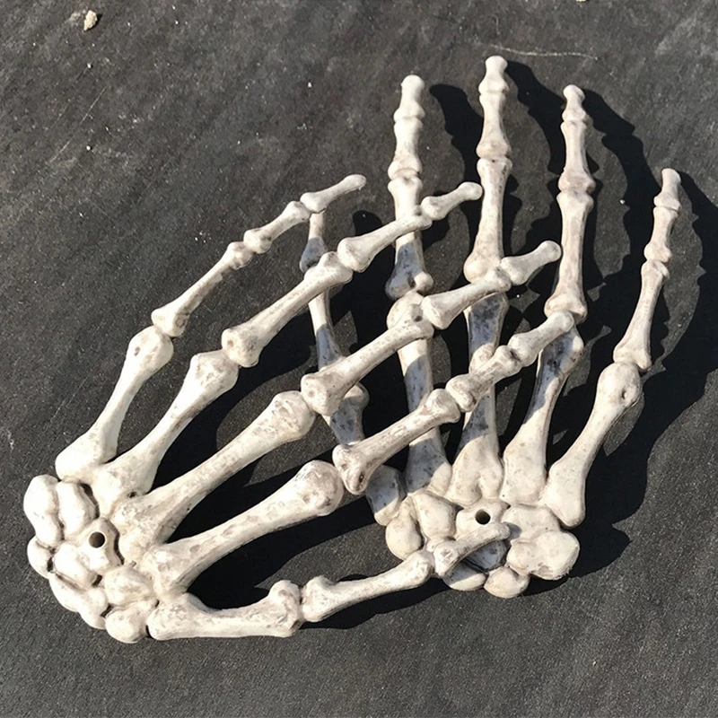 New Arrivals Plastic Creepy Artificial Human Size Skeleton Hand for Halloween Decoration