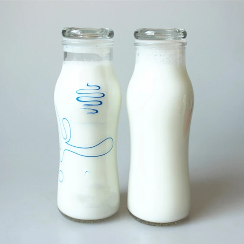 Hot Sale Products 550Ml Old Yogurt Bottle Glass High Temperature Milk Bottle With Lid