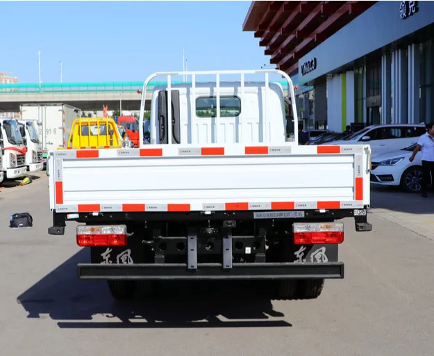 Euro V 1.75 Tons Capacity Dongfeng 140 horsepower China Cheap Diesel Truck Mini Lorry Truck Light Van 4X2 Small Cargo Truck