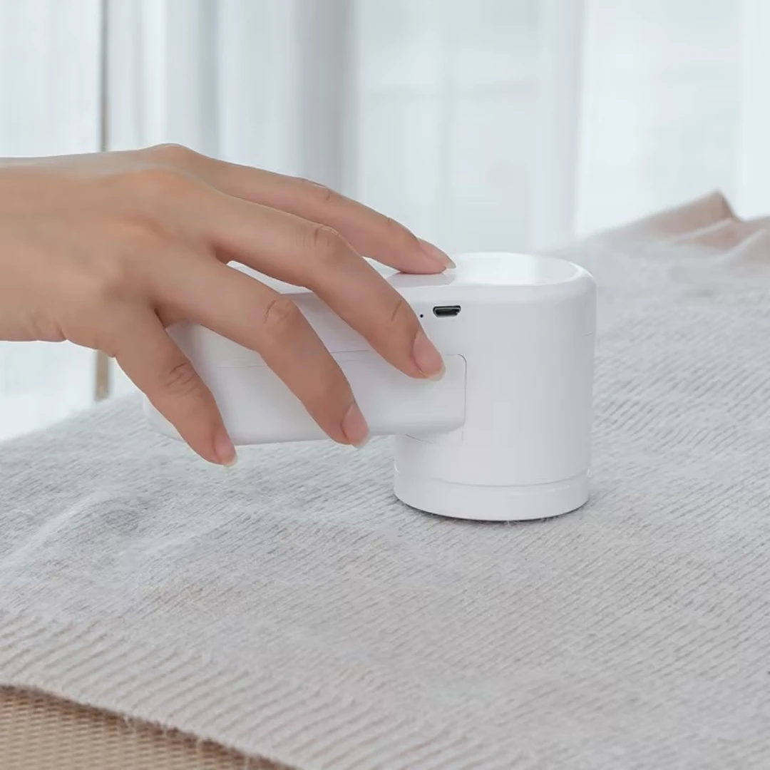 Fabric shaver and lint remover battery operated fabric shaver for Household Cleaning Tool and Accessories