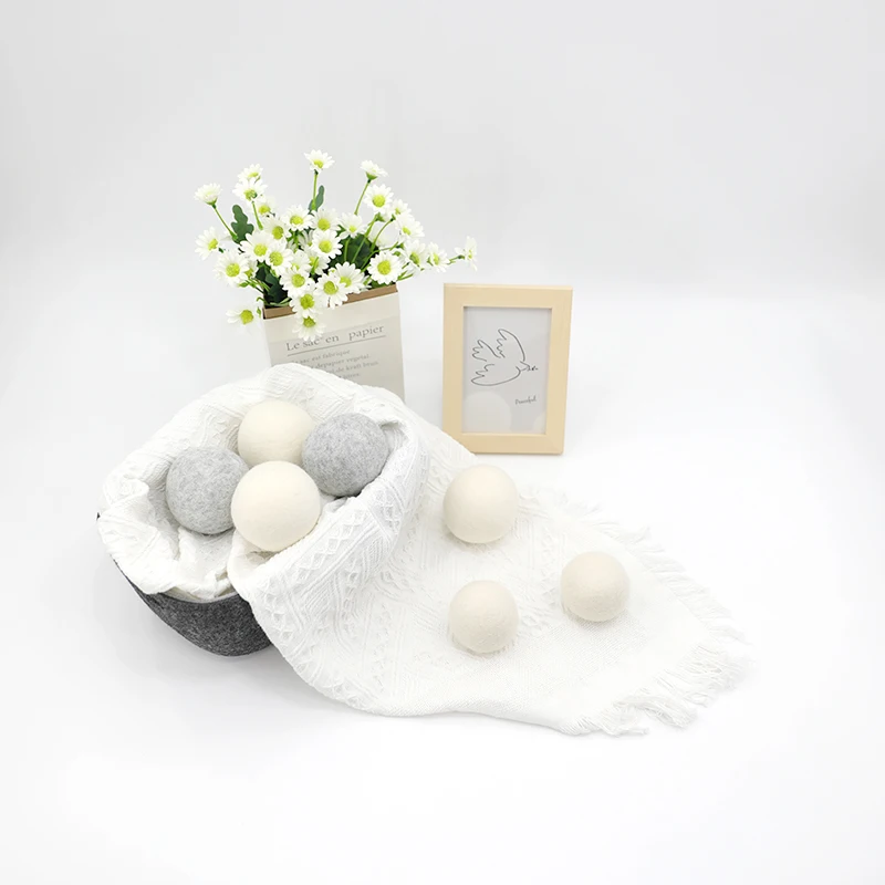 Advanced roll anti-static fragrance essential oil for laundry wool drying ball washing machine