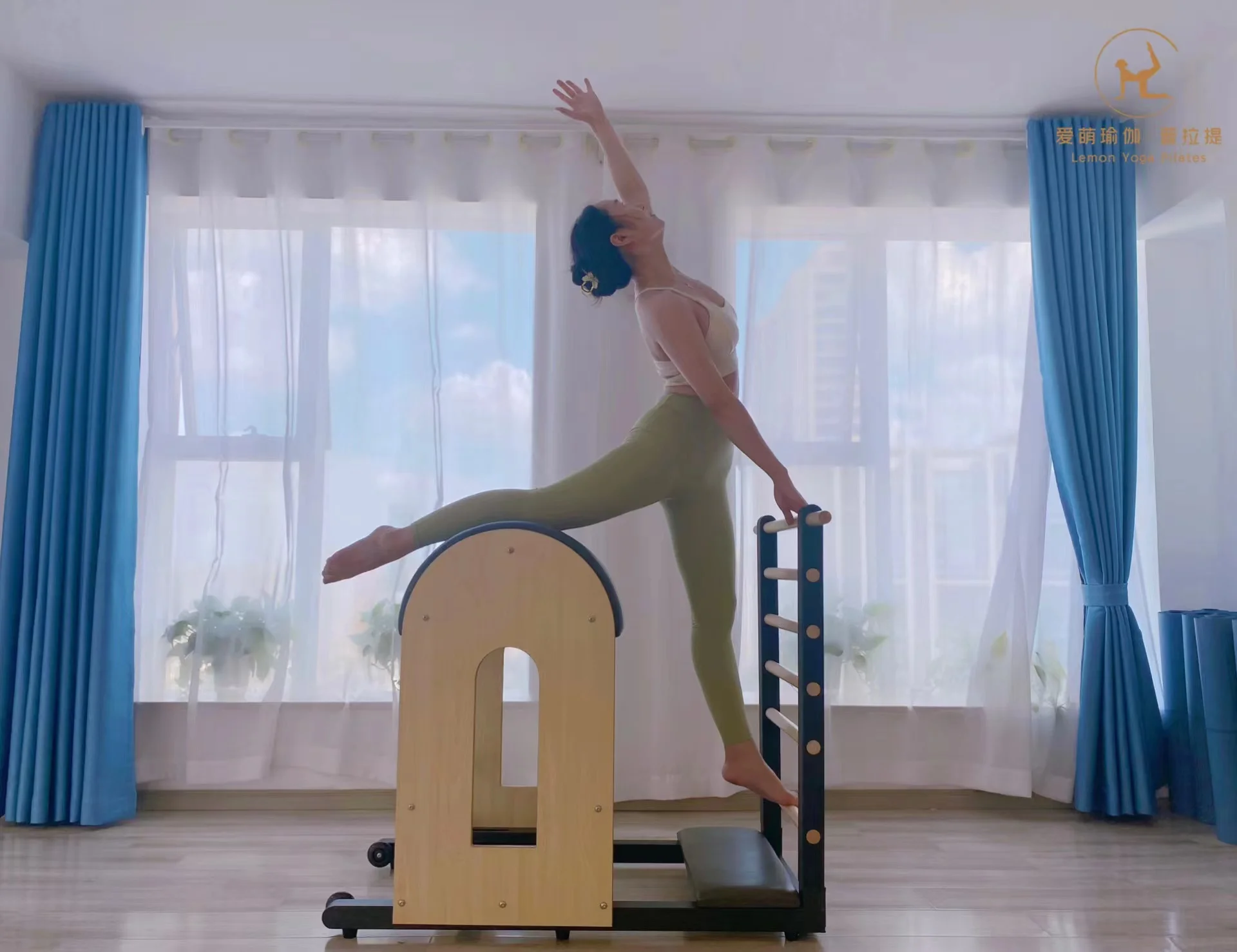 Multifunction Pilates Yoga Studio Maple Wood IT pilates ladder barrel for sale VOG-PL003E