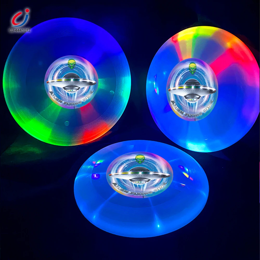 Chengji outdoor sport play flying boomerang disc toy kids launcher led colorful light up rotate flying disc toys