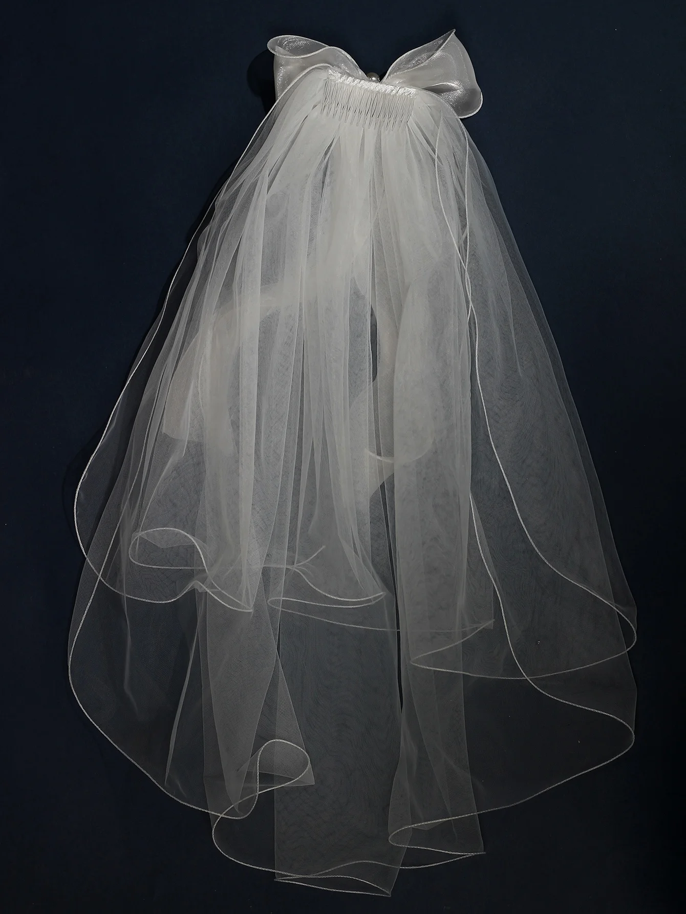 Elegant Wedding Veil Handmade Long Veil with  pearls  Headdress Bridal Veil  Popular  White