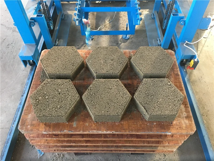 multi purpose hallow solid cement automatic concrete block making machine in oman