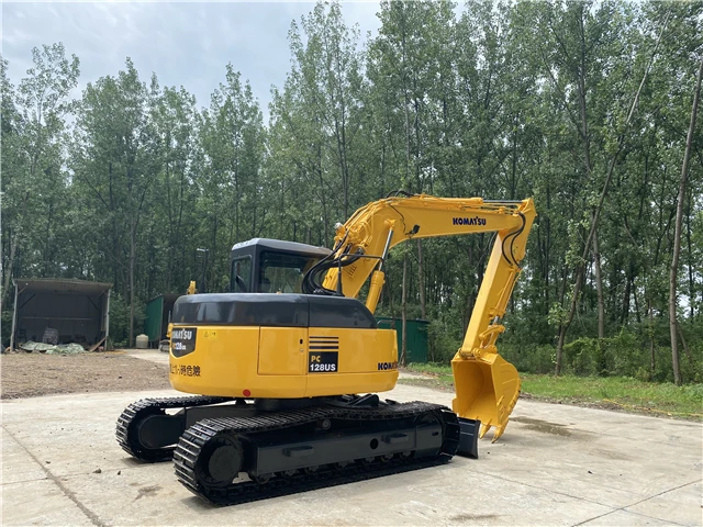 Экскаваторы komatsu 12 тонн 13 б/у оригинальный экскаватор хорошее состояние