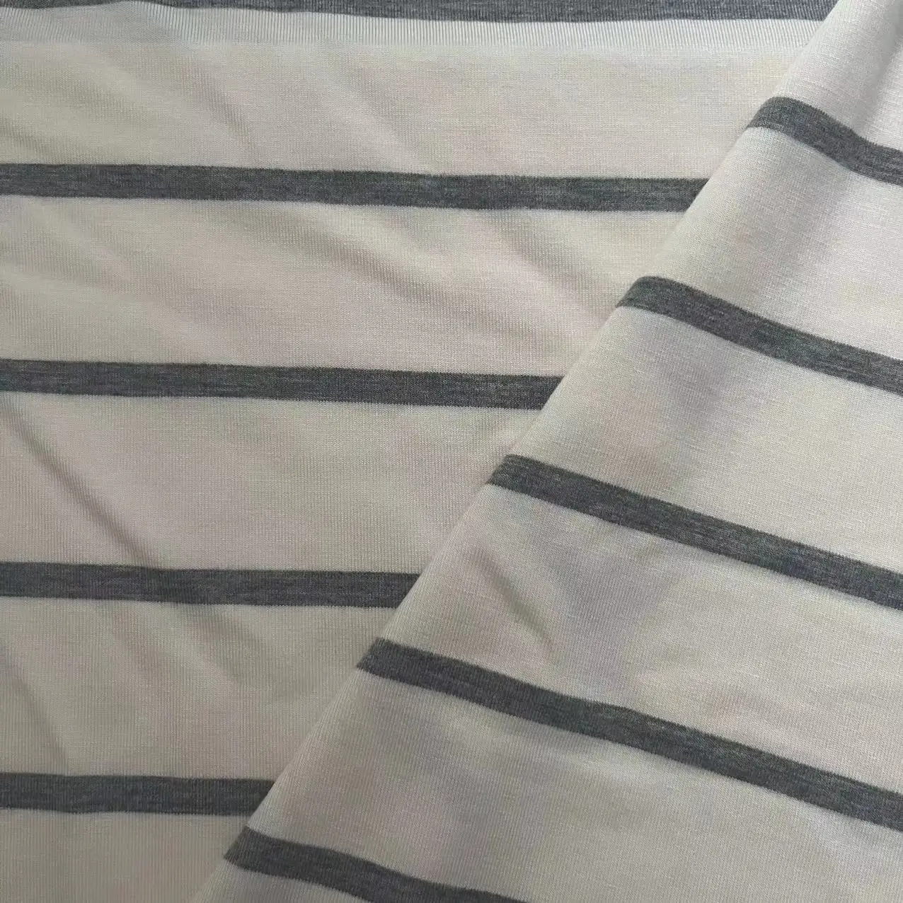 OEM Customizable Stripe Viscose Stretch Yarn-Dyed Fabric Knit  Jersey Girls Shirts Skirts T-shirts White with Black Stripe