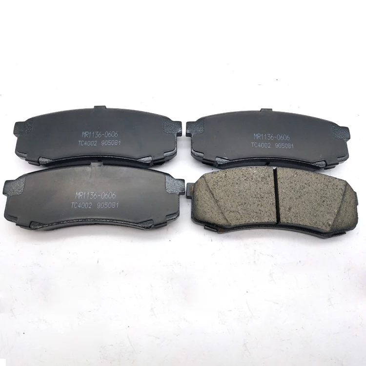  Задние тормозные колодки керамические 04466-60140 04466-60090 для Toyota land Cruiser