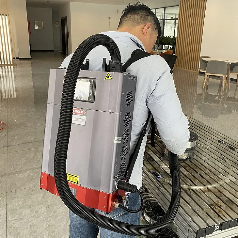 portable handheld oil rust cleaning laser machine Laser metal Cleaning backpack