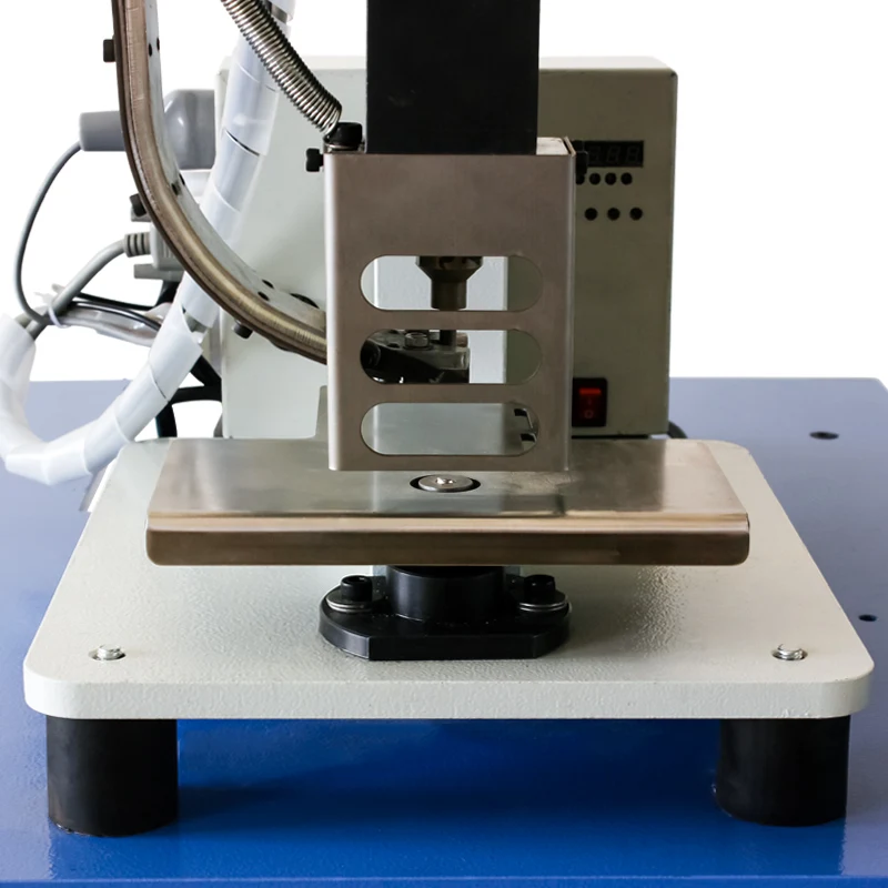 Chinese best seller small semi automatic eyelet punching machine manufacturer grommet machine