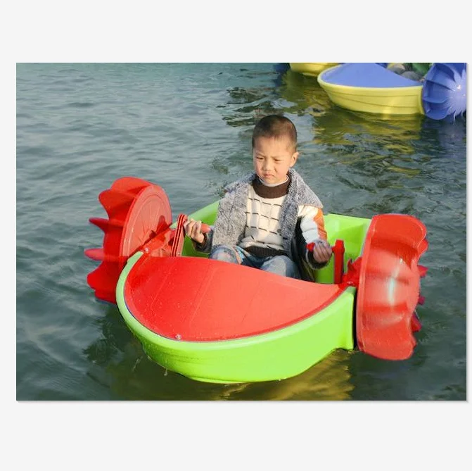 Great fun amusement water plastic kids boats for pool for sale