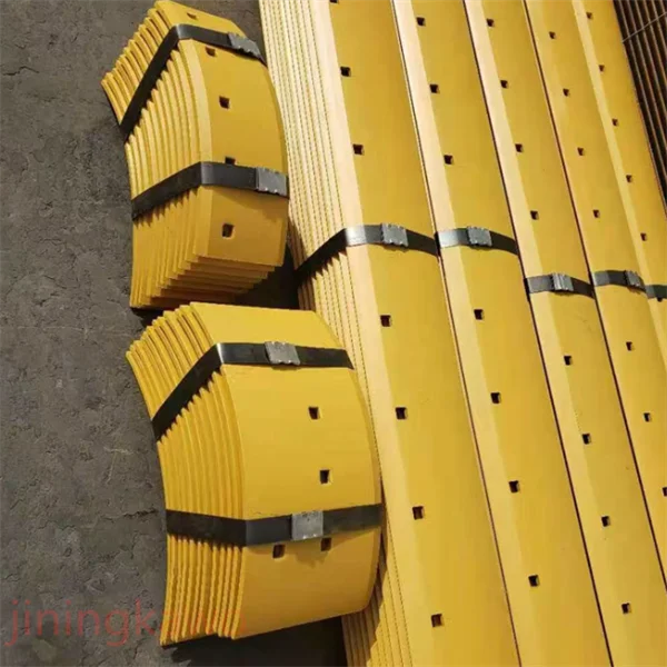 Cutting edge of Komatsu D355 bulldozer, 195-71-51630