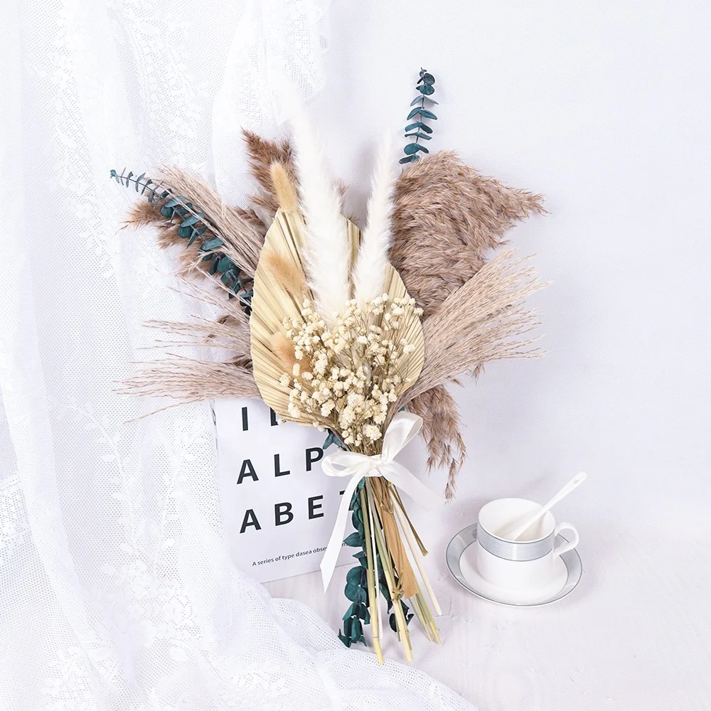 Wholesale price rose bouquet gift for girls centerpieces for wedding table dried flower bouquet