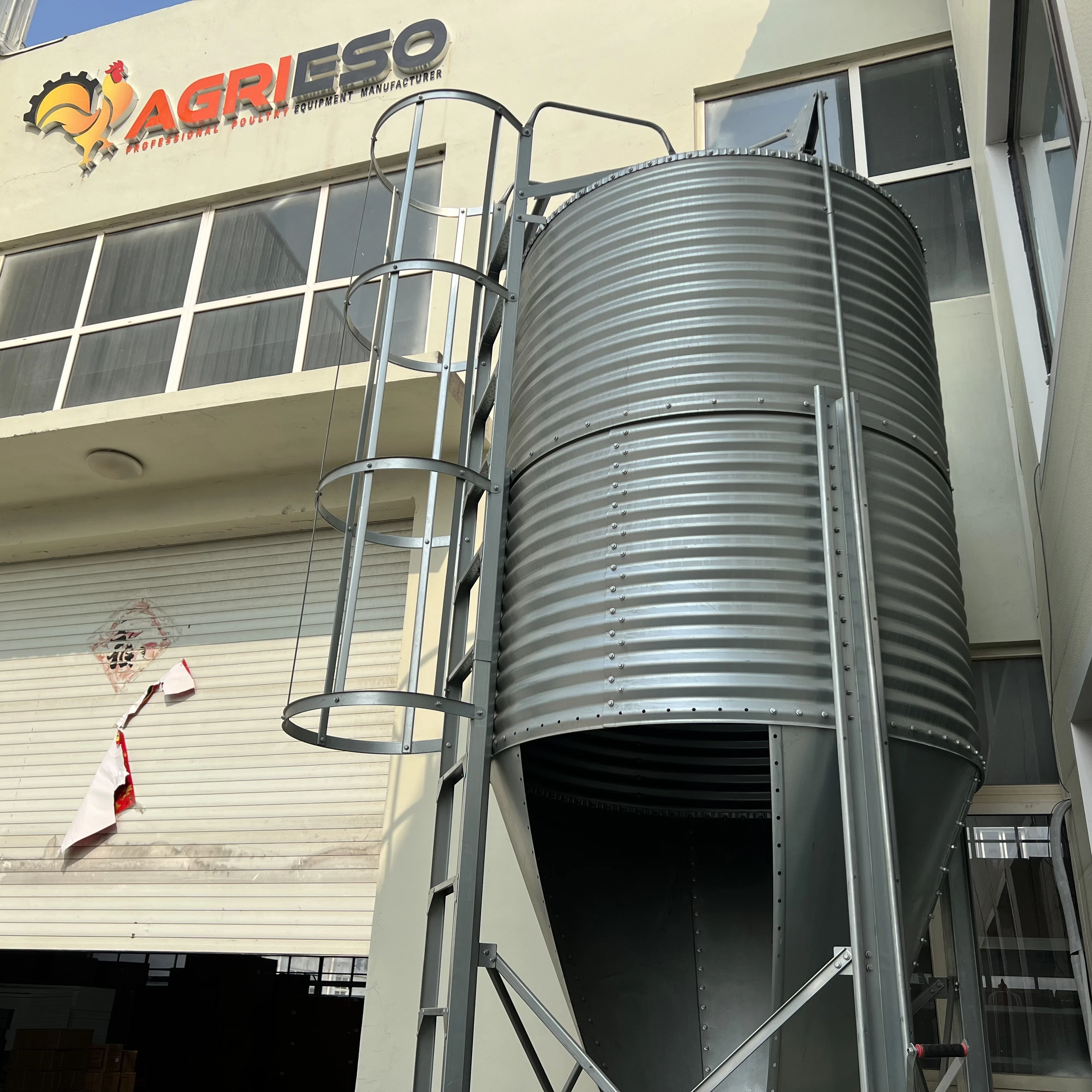 Agrieso 275gsqm Hot Dipped Galvanized Feed 2.8 Tons Silo De Alimentacin Para Granjas For Poultry Chicken Farm