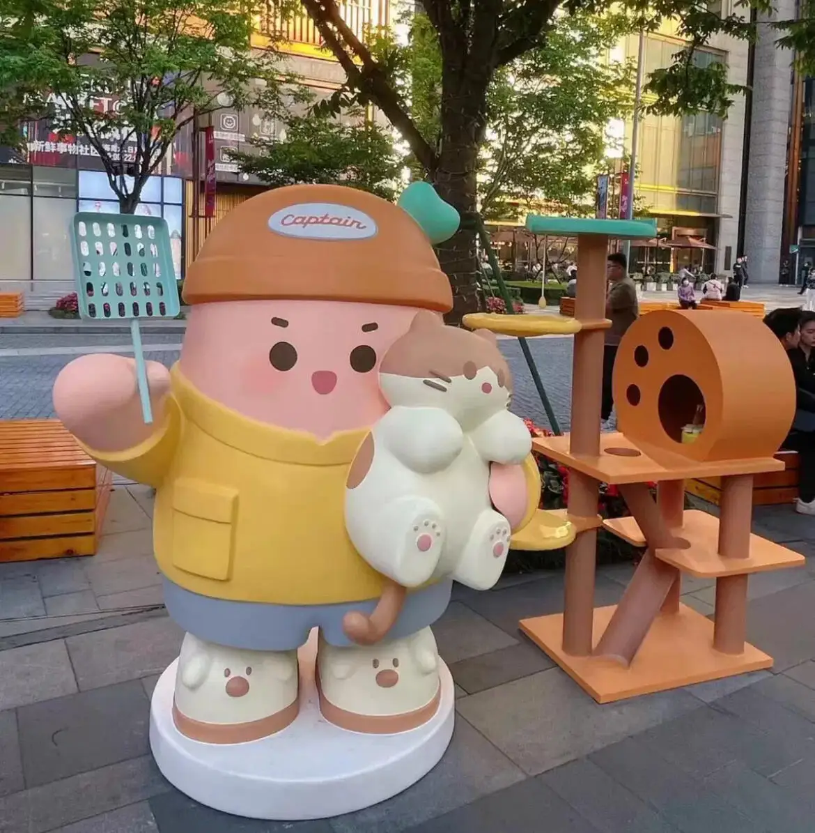 Large Size Outdoor Park Decor Garden Decorative Ornaments Resin Crafts Cartoon Figures