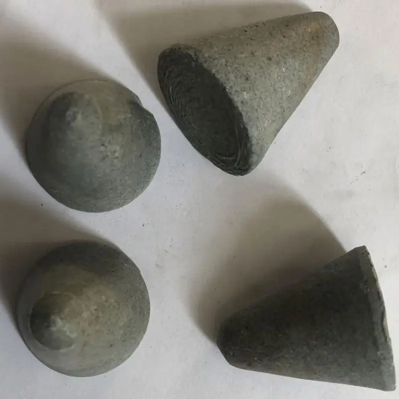 Scratches removal for metal polishing ceramic metal grind grains media size 30x30