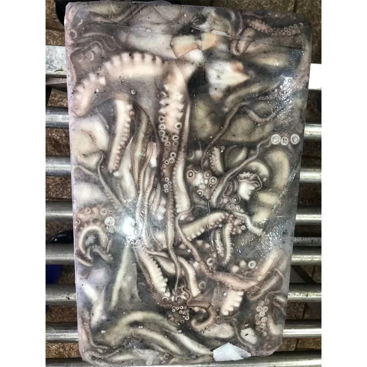 Delicious Seafood Products Whole Size Frozen Octopus in Competitive Price